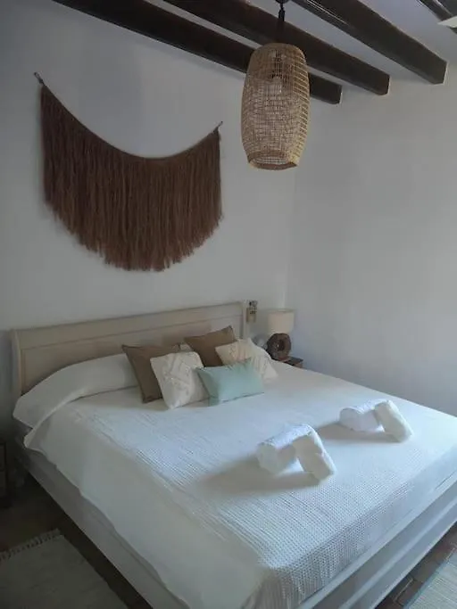 Authentic Finca Ibicenco With Large Pool Ibiza Villa